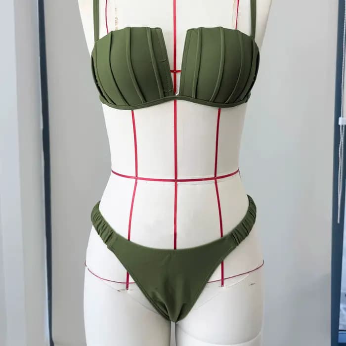Maillot de bain sexy push-up avec jupe