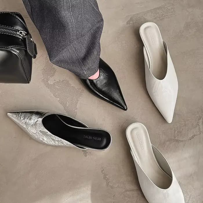 Mules pointues haut de gamme pour femmes, vêtements d'été, demi-pantoufles paresseuses à la mode avec talons moyens et épais, chaussures