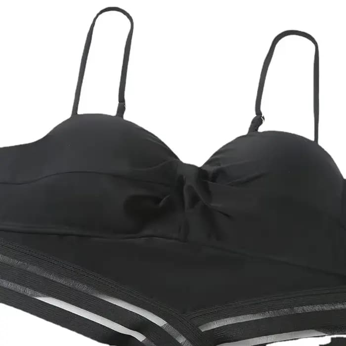 Maillot de bain une pièce noir