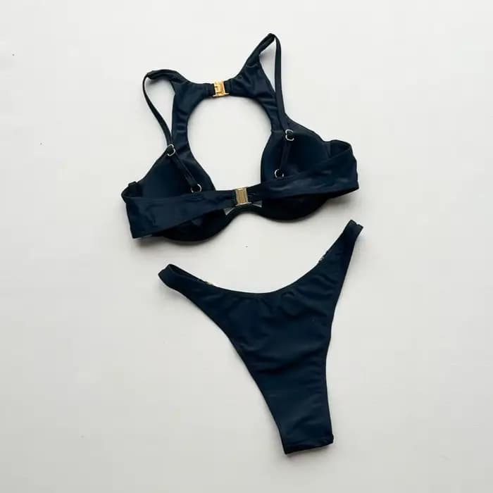 Bikinis et tankinis pour femmes