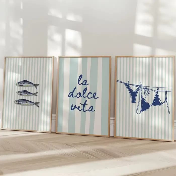 3 pièces/ensemble "La Dolce Vita" Sardines Bikini bleu rayure toile impression affiche moderne décor côtier été mur Art