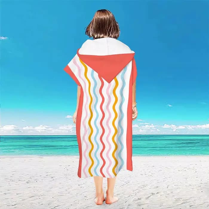 Poncho de surf absorbant l'eau avec capuche