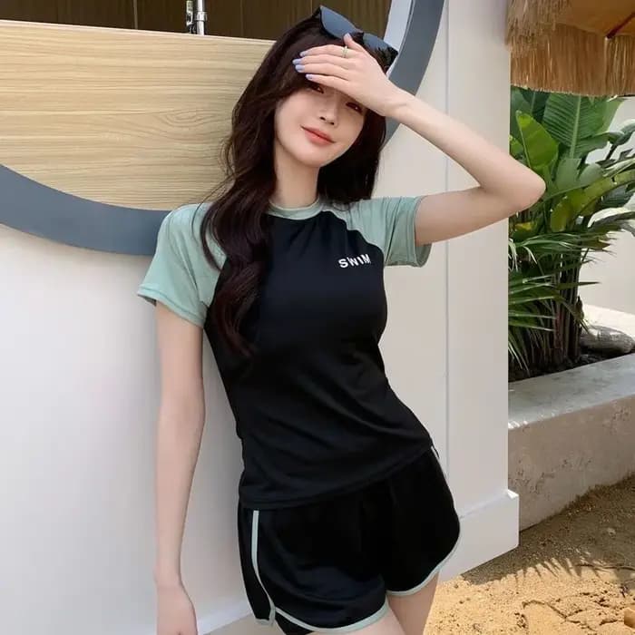 Maillot de bain pour femmes, trempage de source chaude, Style fendu, amincissant haut de gamme, tenue de natation de sport pour étudiants, nouvelle et populaire