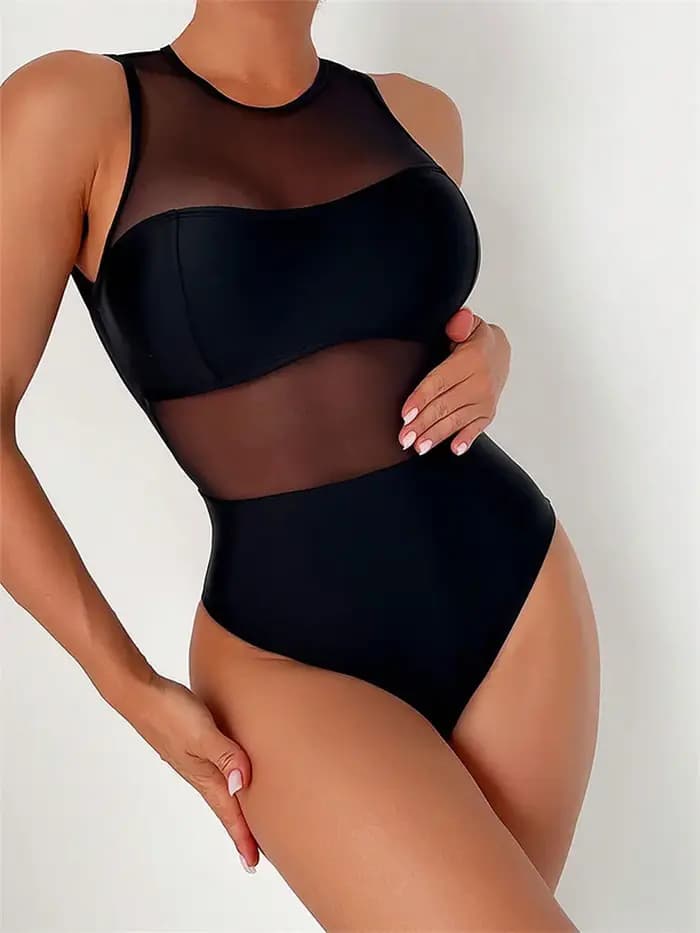 Maillot de bain une pièce transparent