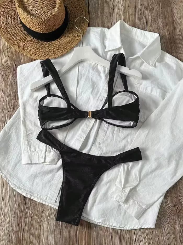 Ensemble de bikini sexy orné de coquillages métalliques 2026 pour femme, rose vif, avec soutien-gorge push-up plissé et string, maillot de bain d'été, micro-maillot de bain