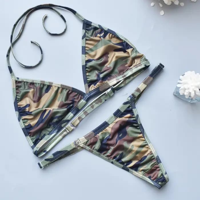 Ensemble Bikini Camouflage Femme Sexy Imprimé Maillot de Bain Deux Pièces String Dos Nu 2026 Tenue de Plage Tendance Été