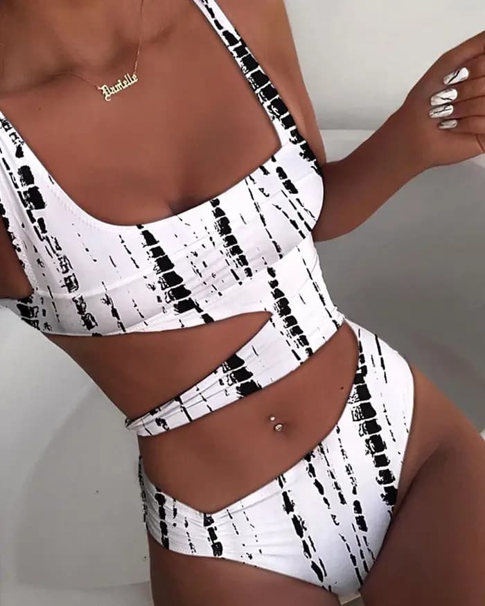 Maillot de bain une pièce blanc