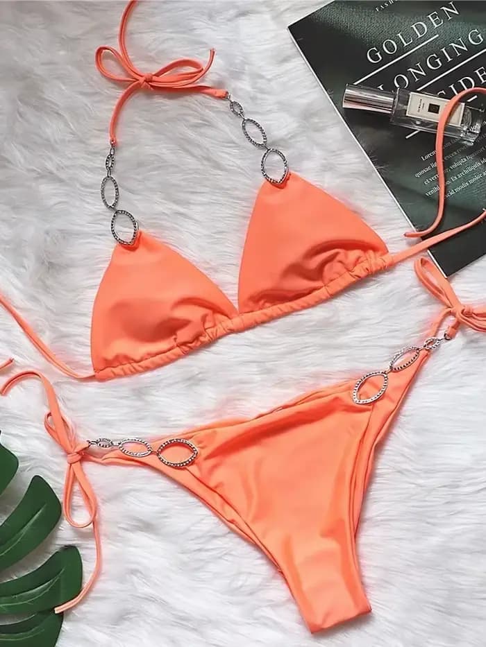 Maillot de bain sexy en strass 2026 pour femme, violet uni avec chaîne métallique, style brésilien, pour l'été et la plage, maillot de bain string de luxe