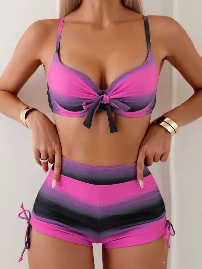 Cikini Summer Beach Ensemble bikini tie-dye pour femme avec devant torsadé et bas froncés pour les vacances