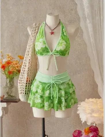Ensemble bikini 3 pièces pour femme à imprimé floral Hibiscus, avec haut triangle dos nu à bordure contrastante et jupe froncée à volants, maillot de bain