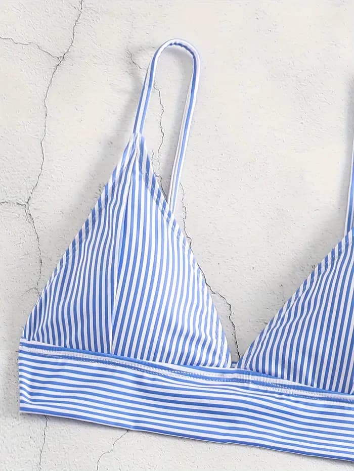 Nouvel ensemble bikini 2026 rayé bleu et blanc taille haute pour femme, maillot de bain deux pièces avec haut triangle à nouer, tenue de plage