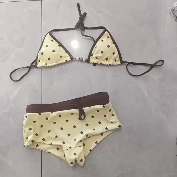 Ensemble micro bikini pour femme avec short de plage