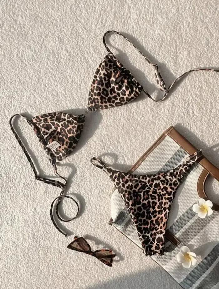 Maillot de bain deux pièces imprimé léopard
